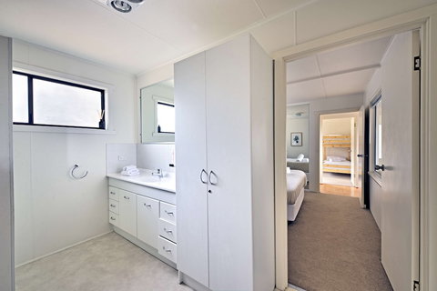 Waders - New South Wales Tourism  3