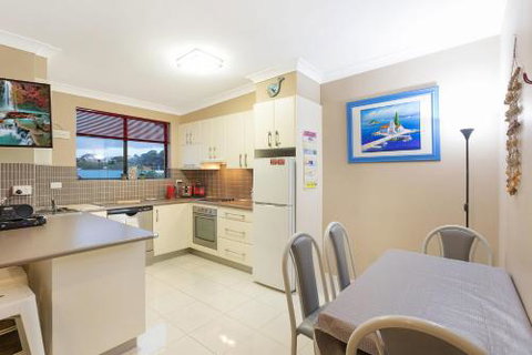 Apollo Unit 7 - New South Wales Tourism  5