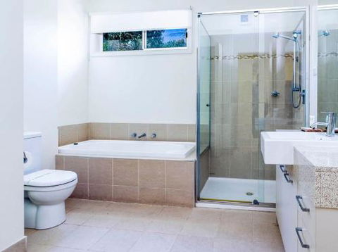 COASTAL SOUL VILLA At BROADBEACH - New South Wales Tourism  4