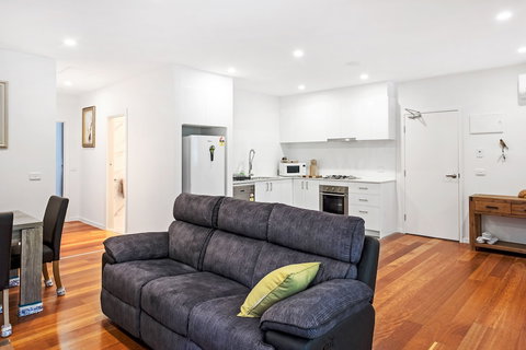 Woody Lifestyle One Bedroom Apartment - New South Wales Tourism  2