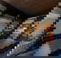 Accommodate Canberra Midnight Apartments - New South Wales Tourism 