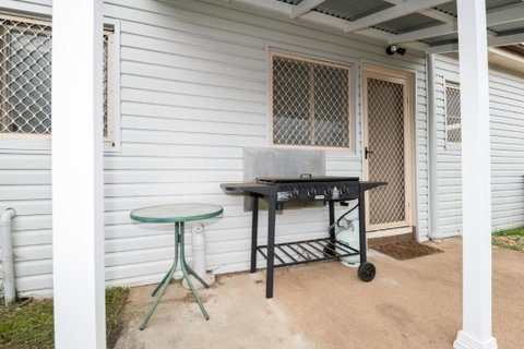 Kinross On Cox Sweet Neat & Simple + Wifi - New South Wales Tourism  2