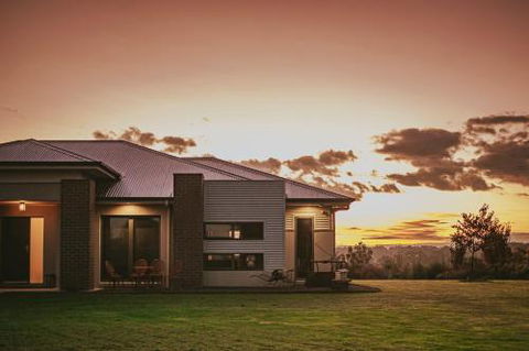 Hillcrest - New South Wales Tourism  0