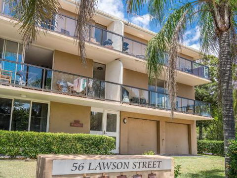 EAST COAST ESCAPES Byron Beachfront - New South Wales Tourism  6