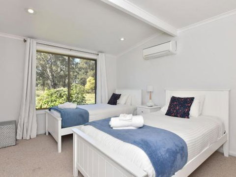Just Listed Blaxlands Homestead The Very Best Location In The Valley Walk To Everything - New South Wales Tourism  5