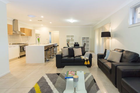 Vantage Court A Hidden Gem Of Mudgee 11 - New South Wales Tourism  3