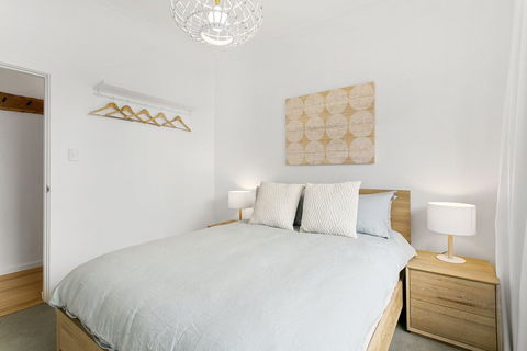 The Rooftop Bondi Beachfront - New South Wales Tourism  1