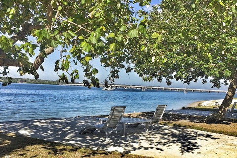 Charm & Comfort In This Ground Floor Unit With Water Views! Welsby Pde Bongaree - New South Wales Tourism  2