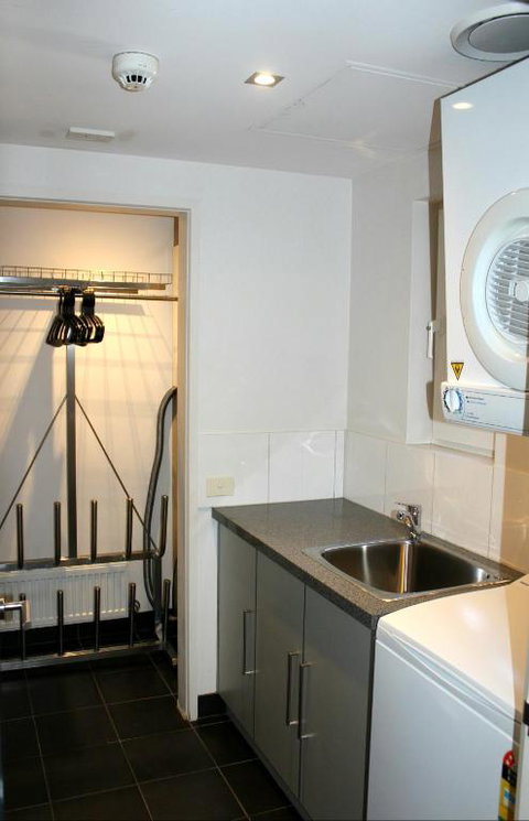 Ropers Apartments - New South Wales Tourism  5