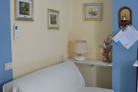Woollamia Village Retreat - New South Wales Tourism  2