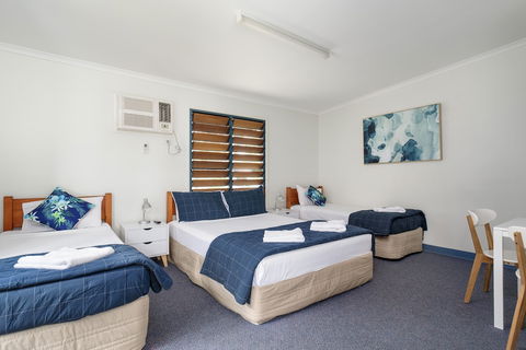Tin Can Bay's Sleepy Lagoon Motel - New South Wales Tourism  1