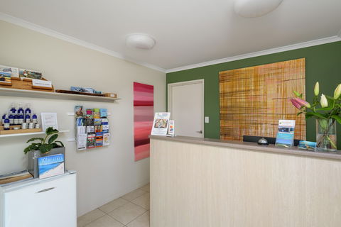 Tin Can Bay's Sleepy Lagoon Motel - New South Wales Tourism  0