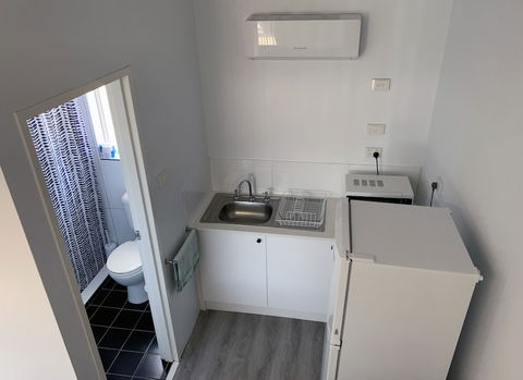 Baths Motel - New South Wales Tourism  5