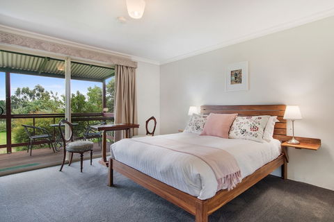 Shambhala Guesthouse - New South Wales Tourism  4