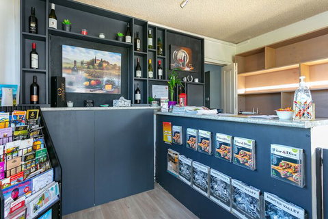 Hunter Valley Motel - New South Wales Tourism  4