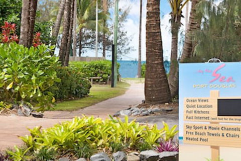 By The Sea Port Douglas - New South Wales Tourism  0