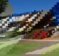 Manuka Park Apartments - New South Wales Tourism 