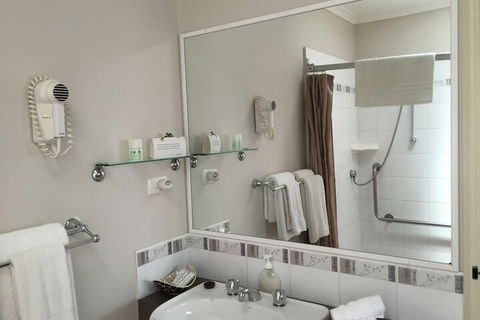 The Noble Grape Guesthouse - New South Wales Tourism  6