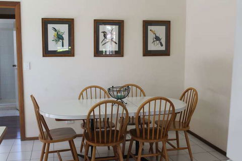 Australian Home Away At Doncaster Andersons Creek 2 - New South Wales Tourism  2