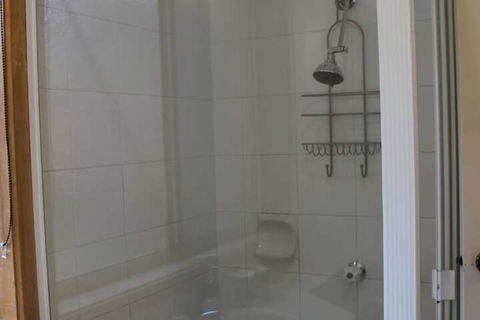 Australian Home Away At Doncaster Andersons Creek 2 - New South Wales Tourism  6