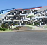 Lamor Apartments
