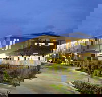 The Coast Motel