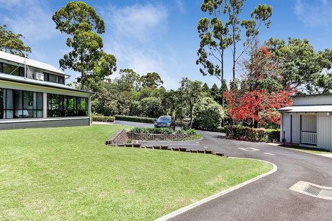 Eastgate On The Range Motel - New South Wales Tourism  1