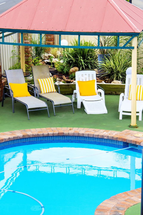 Crescent Motel - New South Wales Tourism  3