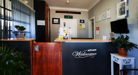 Highway Motor Inn - New South Wales Tourism  2