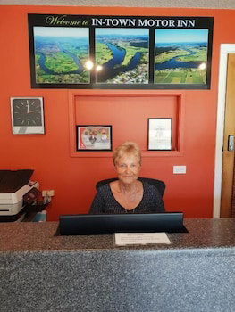 In Town Motor Inn - New South Wales Tourism  5
