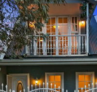 4 Ensuite Chelsea Villa CBD Airport - New South Wales Tourism 