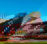 Stanley Hotel  Apartments - New South Wales Tourism 