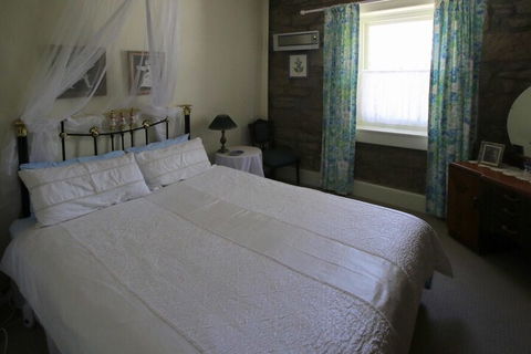 Christopher Halls Colonial Accommodation - New South Wales Tourism  2