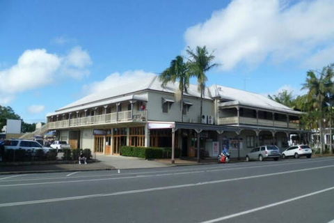 The Middle Pub - New South Wales Tourism  6
