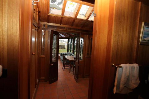 COLWYN HOUSE & STABLE COTTAGE B B - New South Wales Tourism  2