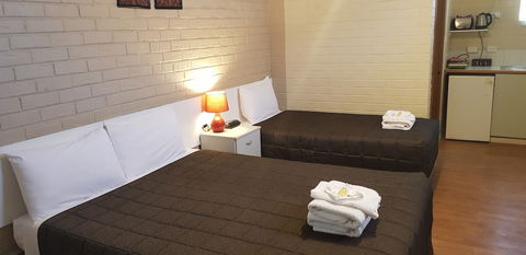 Bondi Motel - New South Wales Tourism  4