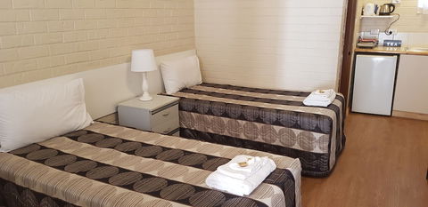 Bondi Motel - New South Wales Tourism  3