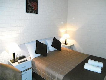 Bondi Motel - New South Wales Tourism  6