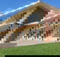 Seven Pines Motor Inn - New South Wales Tourism 