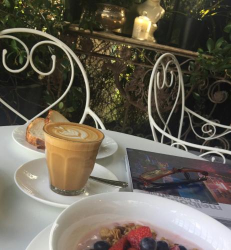 Andres Mews Luxury Serviced Apartments - New South Wales Tourism  5