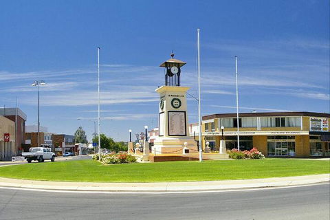 Town Centre Motel - New South Wales Tourism  2