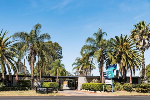 Motel Oasis - New South Wales Tourism  1