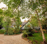 Holly Lodge