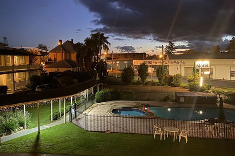 Bucketts Way Motel And Restaurant - New South Wales Tourism  1