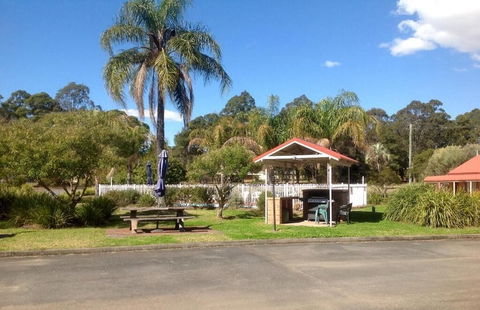 Gloucester Country Lodge - New South Wales Tourism  0