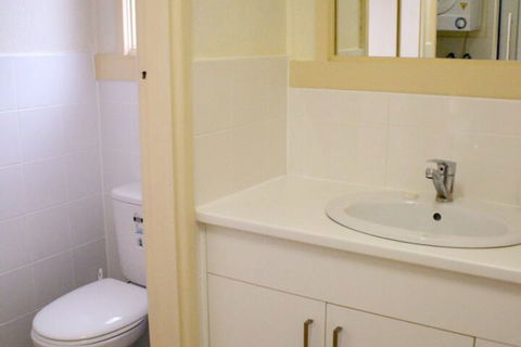 Hibiscus Heights - New South Wales Tourism  5