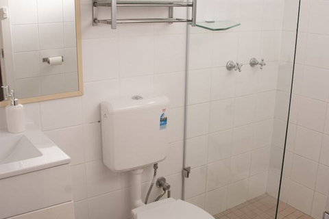 Nebula Motel Cooma - New South Wales Tourism  2