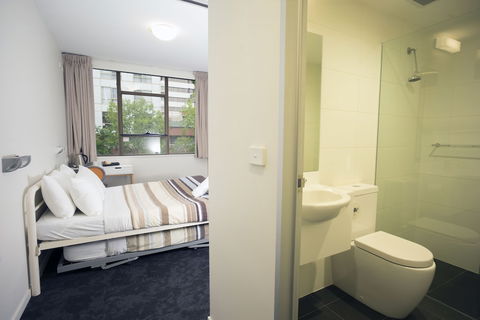Canberra City YHA - Hostel - New South Wales Tourism  5