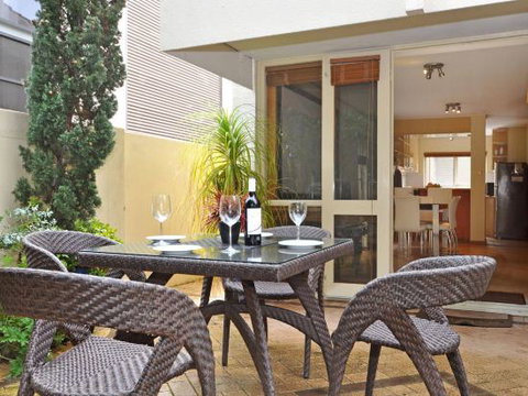 Park Vista Executive Townhouses - New South Wales Tourism  2