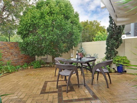 Park Vista Executive Townhouses - New South Wales Tourism  1